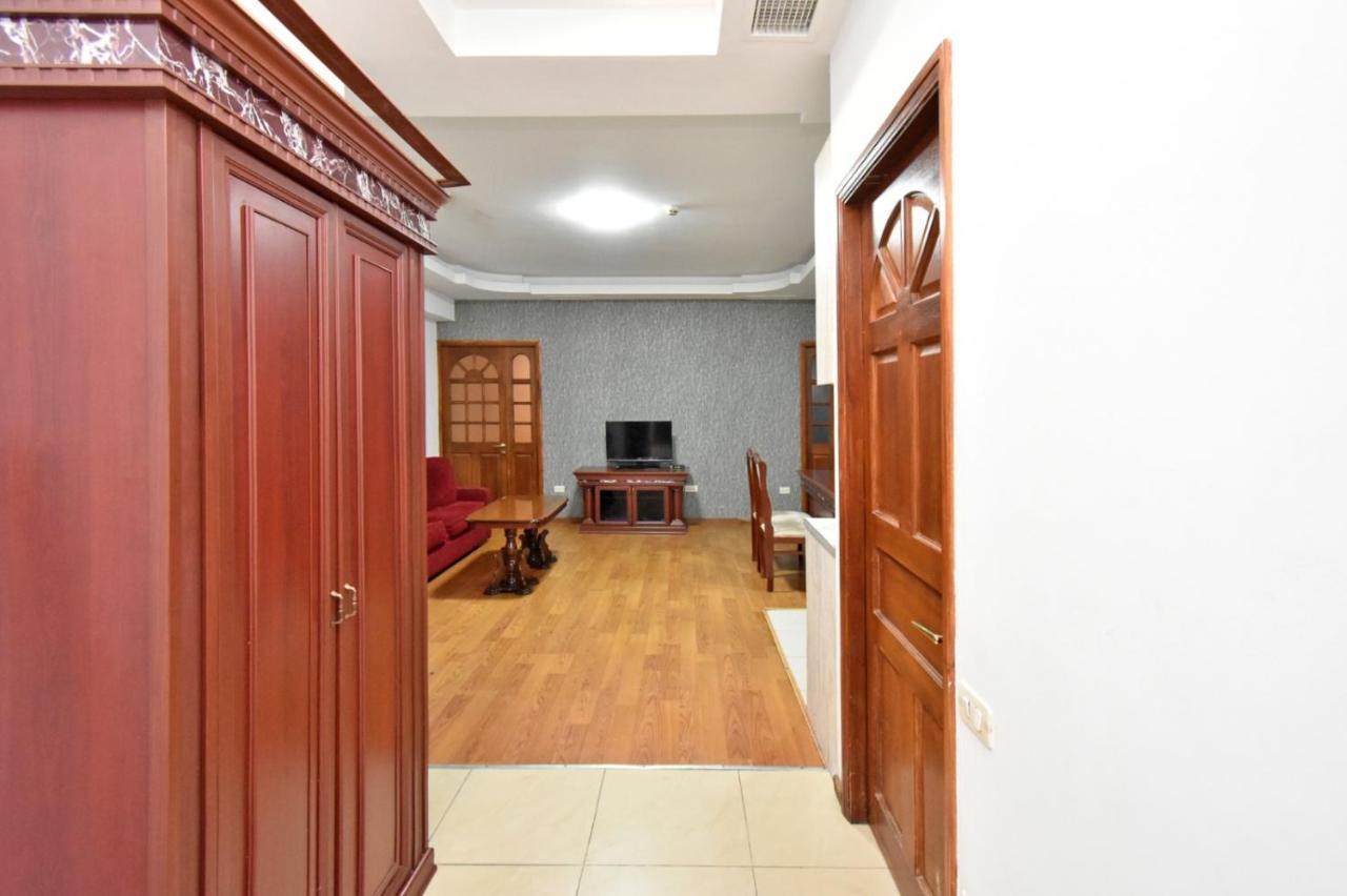 Armenak apartments N20 Yerevan Bagian luar foto